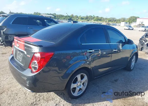 2015 Chevrolet Sonic Ltz Auto z USA, uszkodzony, nr VIN 1G1JE5SB7F4101435